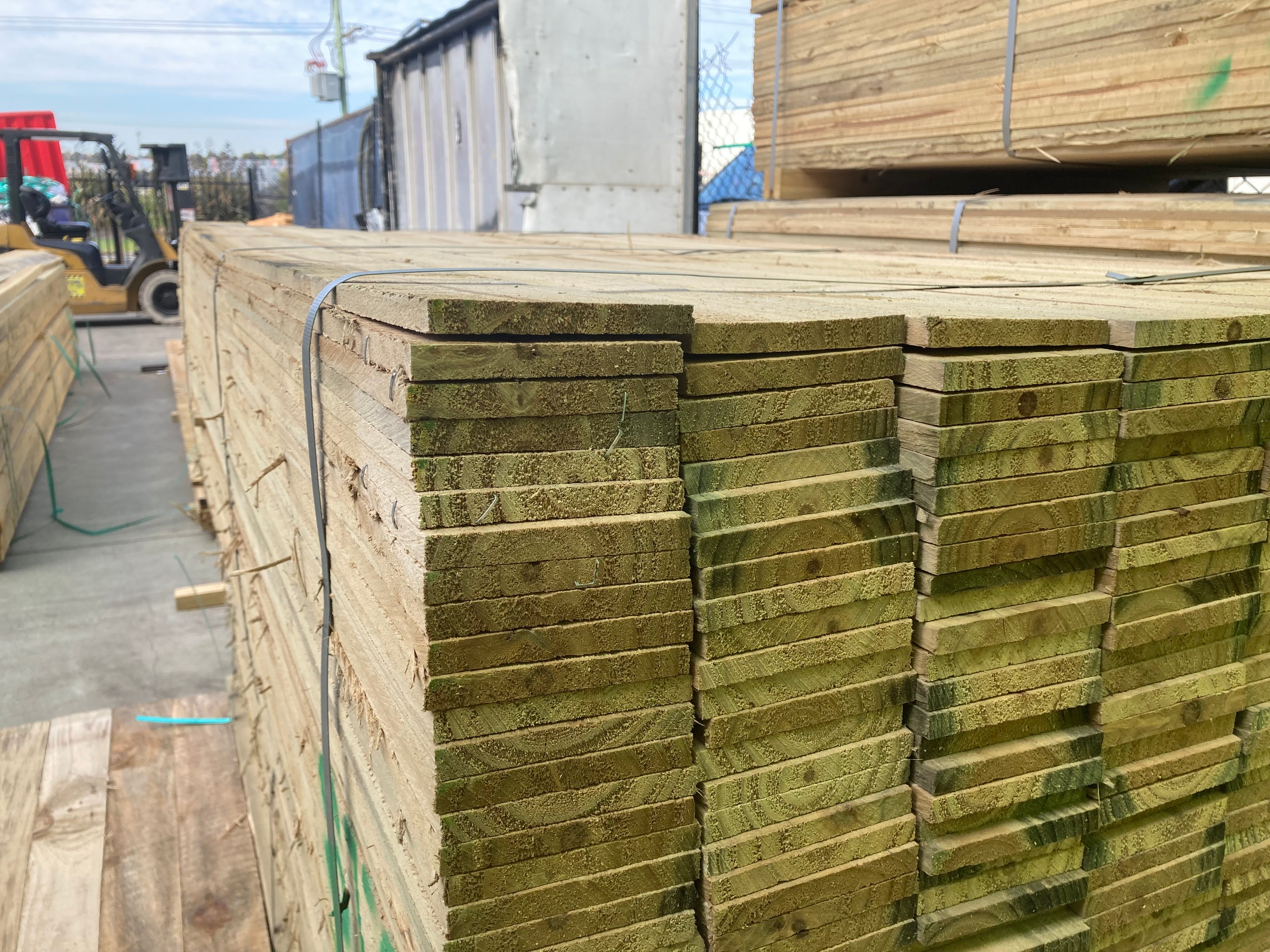 Treated Pine Fence Paling 150x12mm – Sunrays Timber & Steel